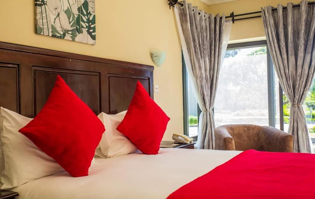 Zambezi Junction Lodge Livingstone Esterno foto